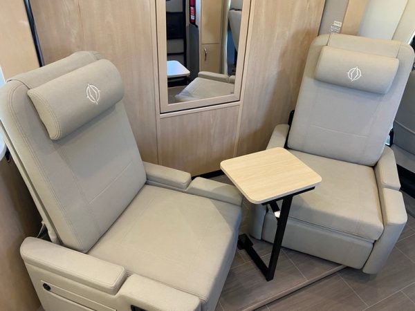 Image00033 2018 Leisure Travel Class C RV UNITY U24MB