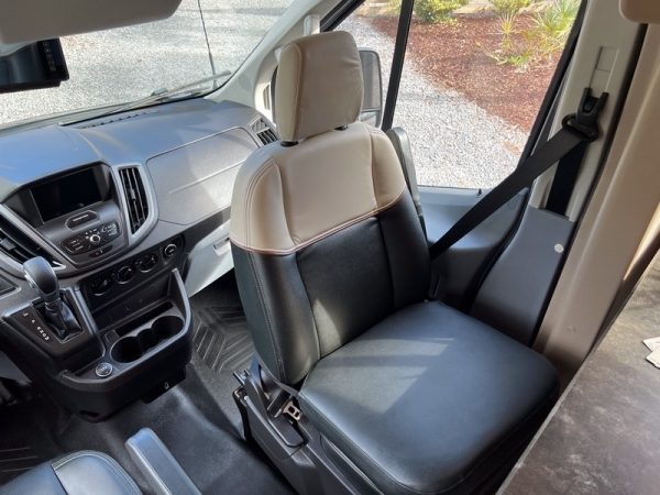Image00034 2019 Tiffin Motorhomes Class C RV Wayfarer 24TW