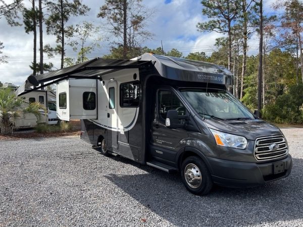 Image00038 2019 Tiffin Motorhomes Class C RV Wayfarer 24TW