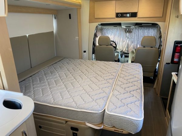 Image00039 2018 Leisure Travel Class C RV UNITY U24MB