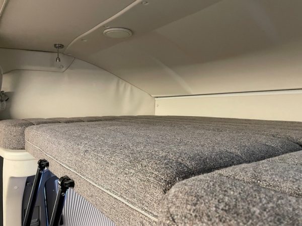 Image00039 2019 Winnebago Class C RV NAVION 24D