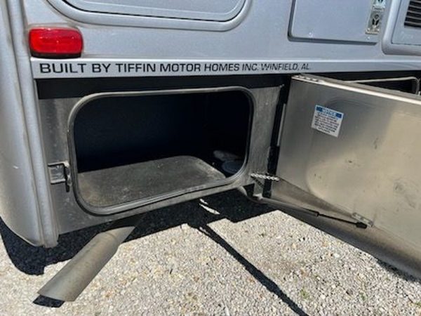 Image00039 2020 Tiffin Motorhomes Class C RV Wayfarer 24TW