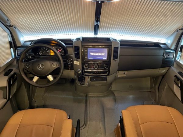 Image00041 2019 Winnebago Class C RV NAVION 24D
