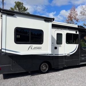 Image00043 2019 Tiffin Motorhomes Class C RV Wayfarer 24TW