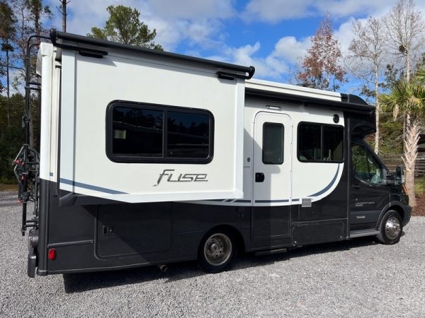 Image00043 2019 Tiffin Motorhomes Class C RV Wayfarer 24TW