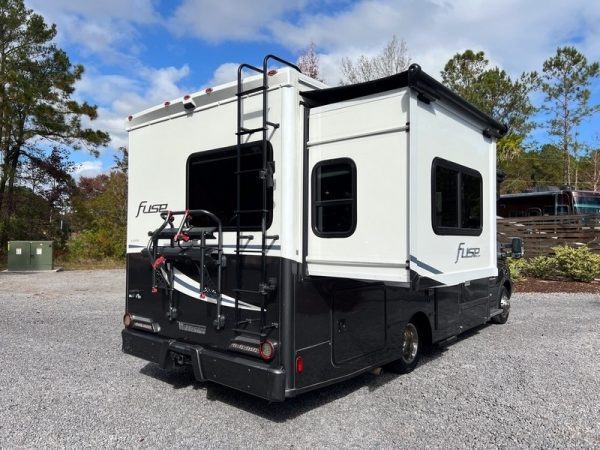 Image00044 2019 Tiffin Motorhomes Class C RV Wayfarer 24TW