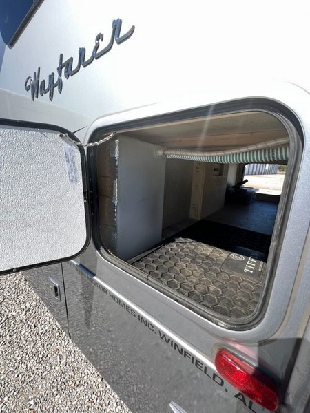 Image00044 2020 Tiffin Motorhomes Class C RV Wayfarer 24TW