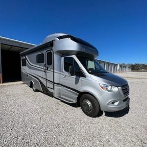 Image00047 2020 Tiffin Motorhomes Class C RV Wayfarer 24TW