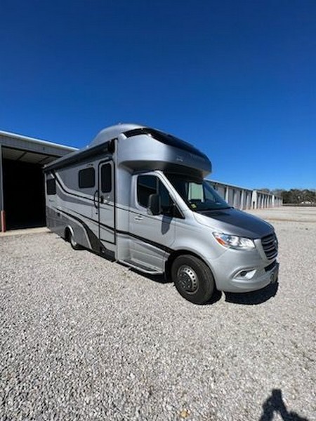 Image00047 2020 Tiffin Motorhomes Class C RV Wayfarer 24TW