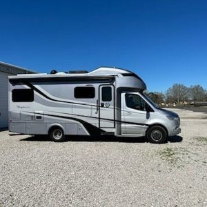 Image00050 2020 Tiffin Motorhomes Class C RV Wayfarer 24TW