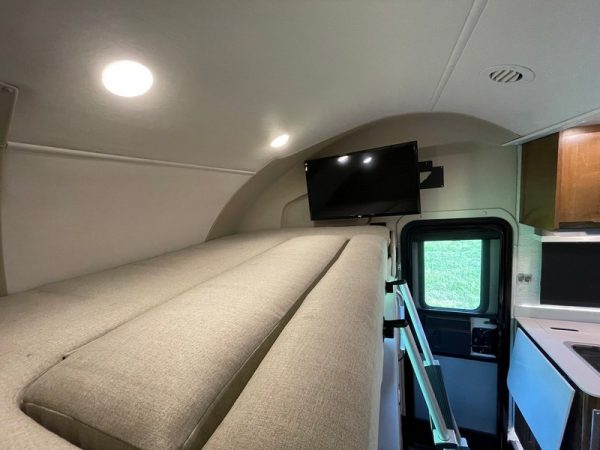 Image00050 2020 Tiffin Motorhomes Class C RV WAYFARER 25RW