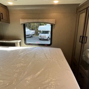 Image00050 2021 Thor Motor Coach Class C RV Chateau 31EV