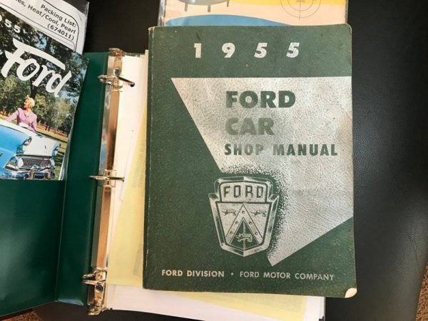 Image00051 1955 Ford Crown Victoria Skyliner Glass Roof V8 3SPD AC
