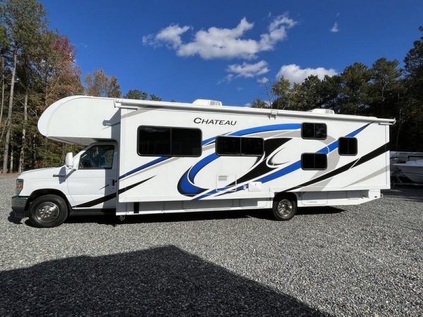 Image00066 2021 Thor Motor Coach Class C RV Chateau 31EV