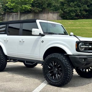 a0fa0061b6e74343a5d9f93515e0d163 2022 Ford Bronco Outer Banks