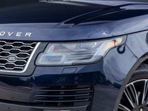 a35024eed9eb40c490076076dfa9cc49 2021 Land Rover Range Rover P525 Westminster Edition
