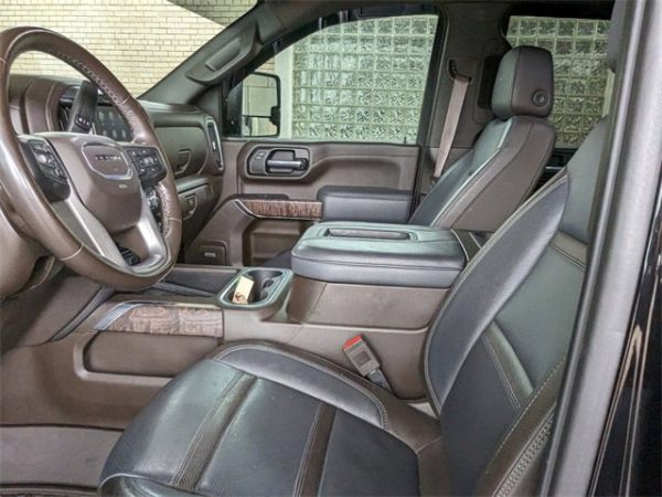 a467140f5eb443b08e1f31109dfbc714 2021 GMC Sierra 2500 Denali Black Diamond Edition