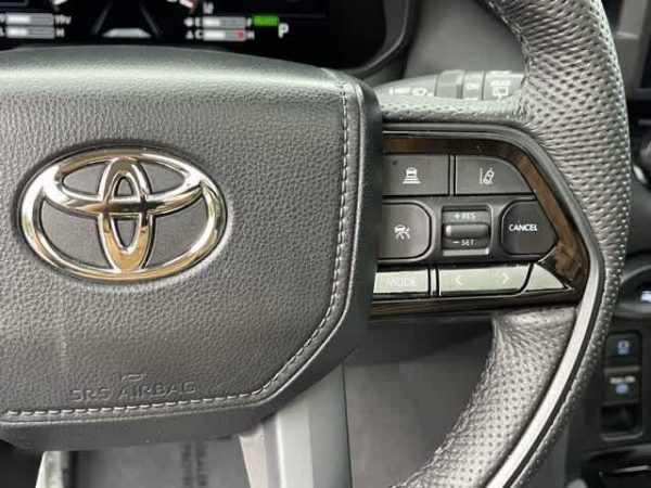 a525a5226de84926b4e31a0bcd104b40 2023 Toyota Sequoia TRD Pro