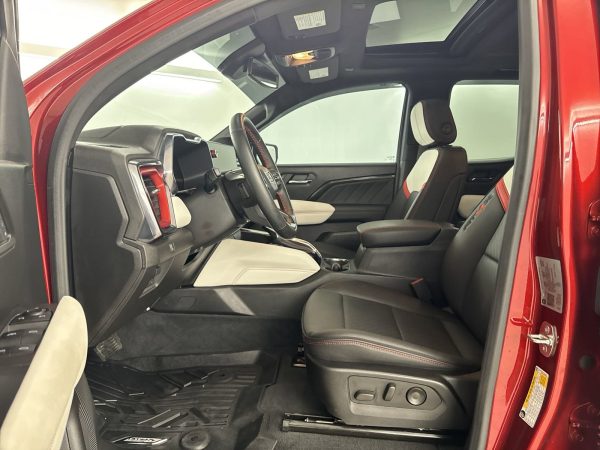 a9a8e01f73ba42fe8241c3ba7758bdb3 2023 GMC Canyon AT4X