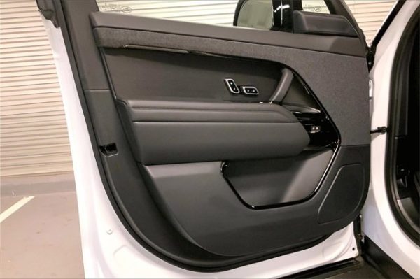 af26f0e68594409c88e9d377a667934d 2023 Land Rover Range Rover Sport SE Dynamic