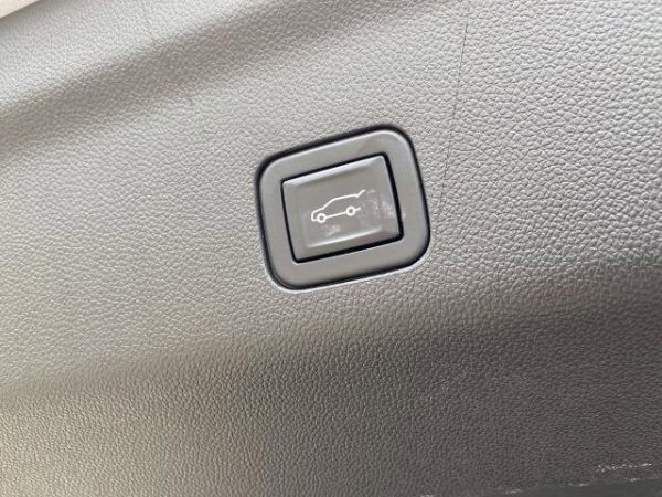 b68d282d3169424da2d5cd4c4d34f972 2022 GMC Yukon SLT