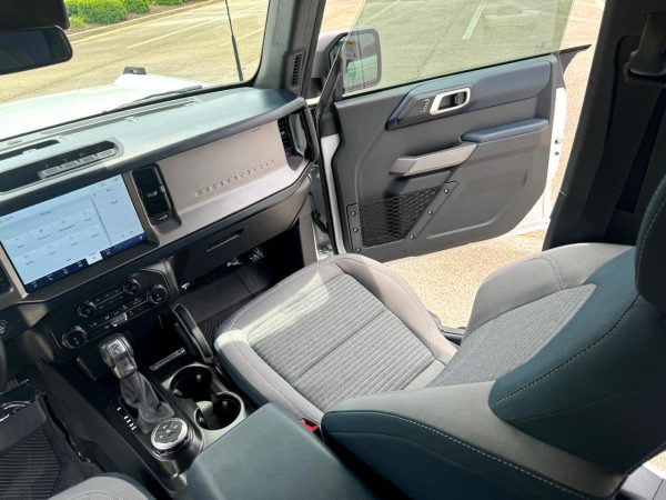 c09aabf5fb504cafbd7ef33fc774ab65 2022 Ford Bronco Outer Banks