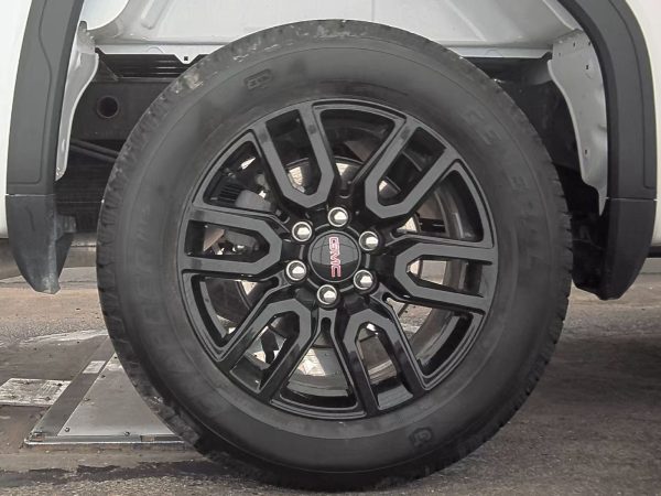 c0caa73090c6448f8bbe3f96a47cbd37 2023 GMC Sierra 1500 Elevation