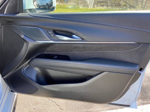 c299824f7f604fb6882a25c70b84bf89 2022 Cadillac CT4 V
