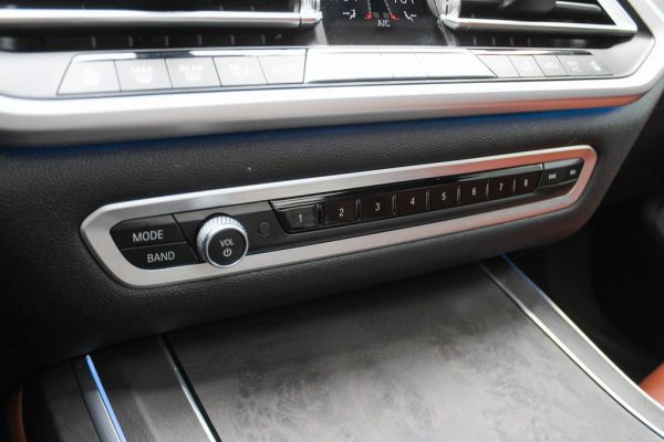 c2fa7f2387af48e880d3e04639618869 2022 BMW X7 M50i