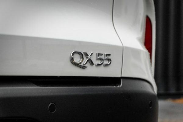 c3daf079ee7047489928ee65e849587f 2023 INFINITI QX55 Essential