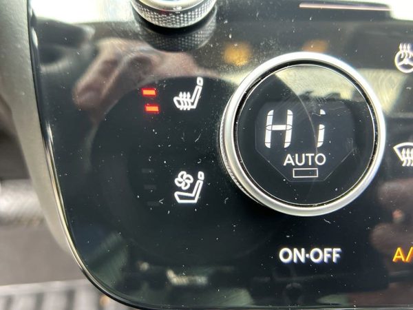 c693360daeed4340815e38b2f41ab35f 2022 INFINITI QX60 Luxe