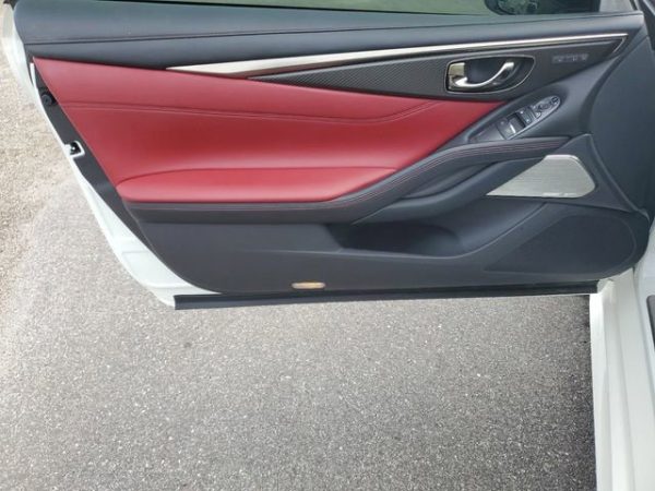 c69a53f9912f42aeb507ac210feec64b 2021 INFINITI Q60 Red Sport 400