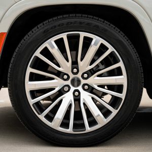 c6e78fd8085f44f78449c23f8cdbfc88 2022 Jeep Grand Wagoneer Series III