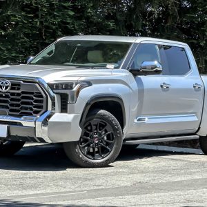 c6ef4687ebf7421b8a2667d27cbf09b8 2022 Toyota Tundra 1794 Edition