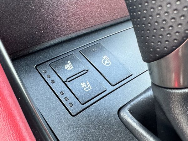 d444795a56ba4f7bafef8df5dd06527d 2023 Lexus IS 350 F Sport Low Miles