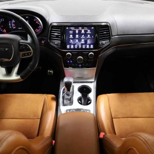 d63ecda5a99c43019a5f5a8a7f7fa0e7 2020 Jeep Grand Cherokee SRT