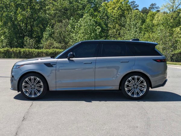 d674de2410574cd4886b7b755946f8a9 2023 Land Rover Range Rover Sport SE Dynamic 4WD