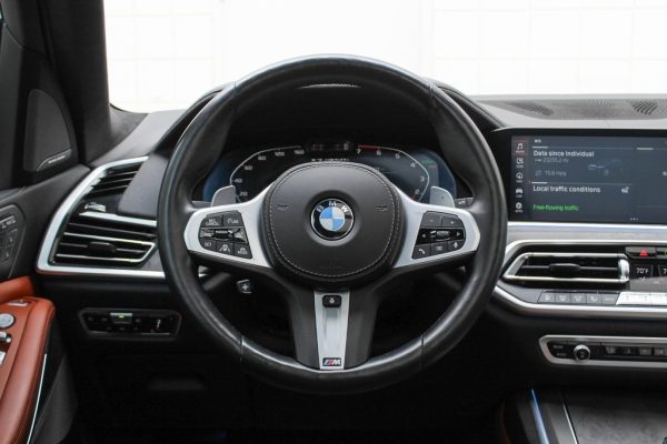 d6b30cfdeea244baa6754b317997d798 2022 BMW X7 M50i