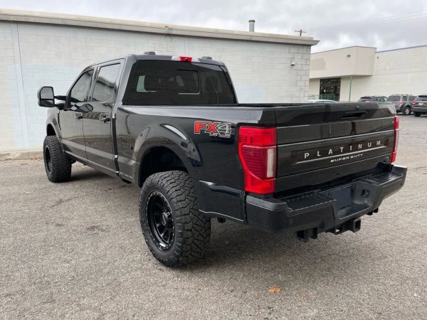 d77bb6936f5d462a81460198615f9790 2022 Ford F350 Platinum