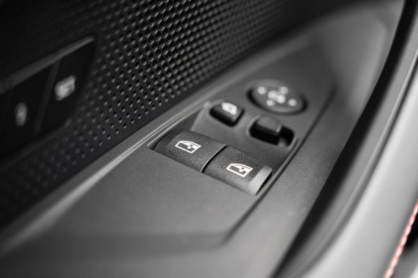 dbc04f242d0a4959b6e78f72cd323aaf 2023 BMW M4 CSL