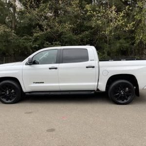 dbda7650f27b43779e4e140cec3bf74f 2021 Toyota Tundra Limited