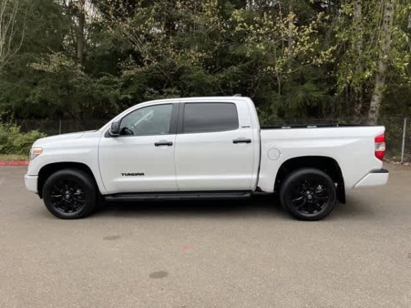 dbda7650f27b43779e4e140cec3bf74f 2021 Toyota Tundra Limited