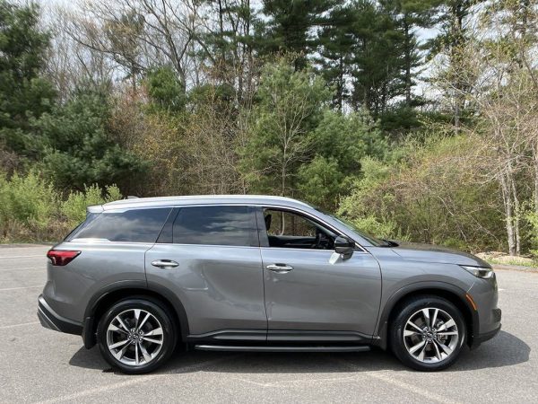 dc2c625c032f492ebb249016f198e80d 2022 INFINITI QX60 Luxe