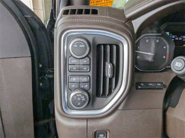 dcc1d8e826824a8e82b46b798525ac4f 2021 GMC Sierra 2500 Denali Black Diamond Edition