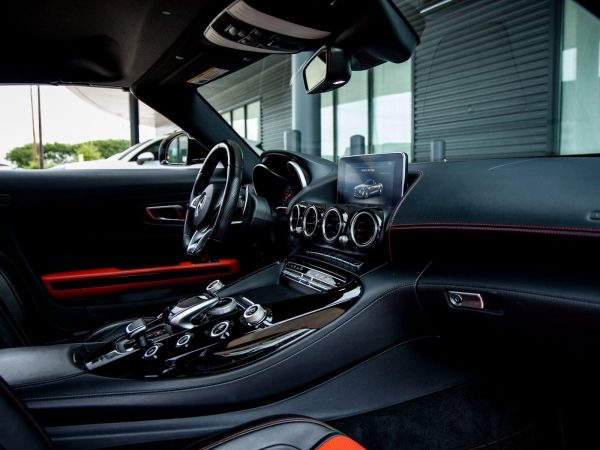 e06dd9f2666d4d179cb6bff5a393ea0f 2018 Mercedes-Benz AMG GT Roadster