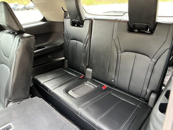 e1451459bb4b4efa81be003c868f32b9 2022 INFINITI QX60 Luxe