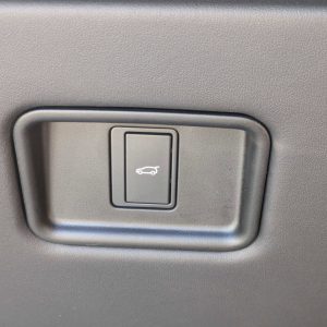 e1e0635e099c4653be06f29e98c3d336 2023 Land Rover Range Rover Sport SE Dynamic 4WD