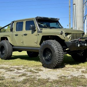 e2d408724bf44af3badf69bfd63d2280 2023 Jeep Gladiator Rubicon