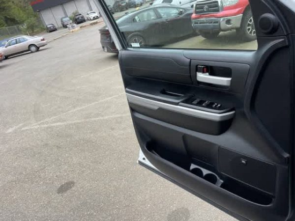 e6fc50c6069e4e85bf3d8ad79ac025cb 2021 Toyota Tundra Limited