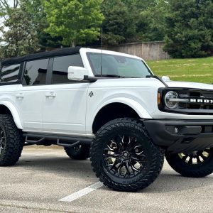 ebadf05dbd304344a3e700c733f98b74 2022 Ford Bronco Outer Banks